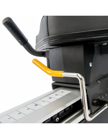 Vélo Semi-Allongé - RECUMBENT BIKE PRO CR800+ SPIRITFITNESS 