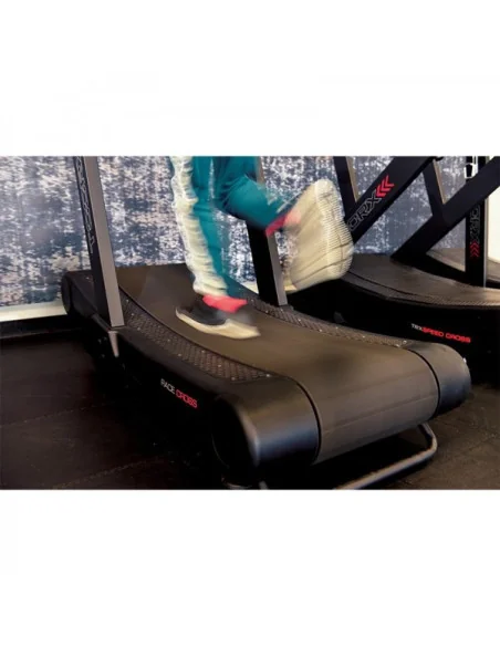 Tapis de course avec surface de course incurvée TOORX Professionnel RACE-CROSS 