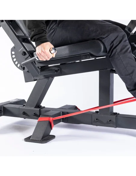 Extension des jambes et curl des jambes en position couchée de la série Primal Pro avec plaques de charge. 