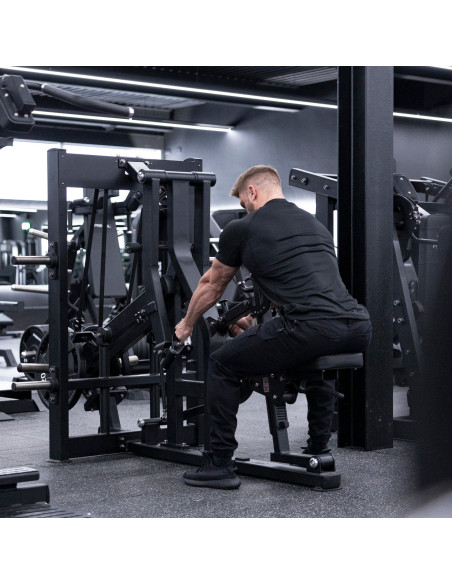 Série de performance Primal avec poignée pivotante pour rameur à charge guidée. 