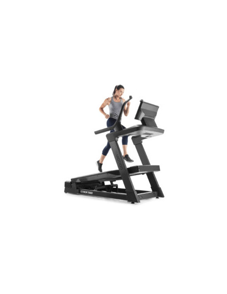 Freemotion i22.9 Incline Trainer 