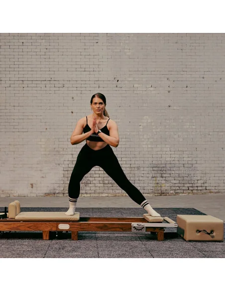 Home Pilates Reformer PRIMAL  avec set d' accessoires .
